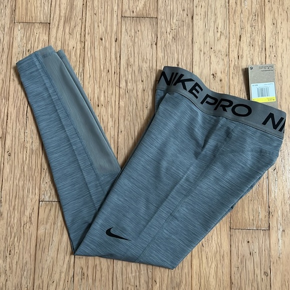 NIKE WOMEN'S PRO 365 7/8-LENGTH TIGHT - Picture 10 of 11